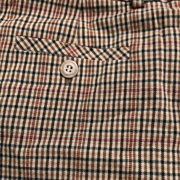 Danier cropped pants. Size 6. Brown based check pattern. - Picture 5 of 9